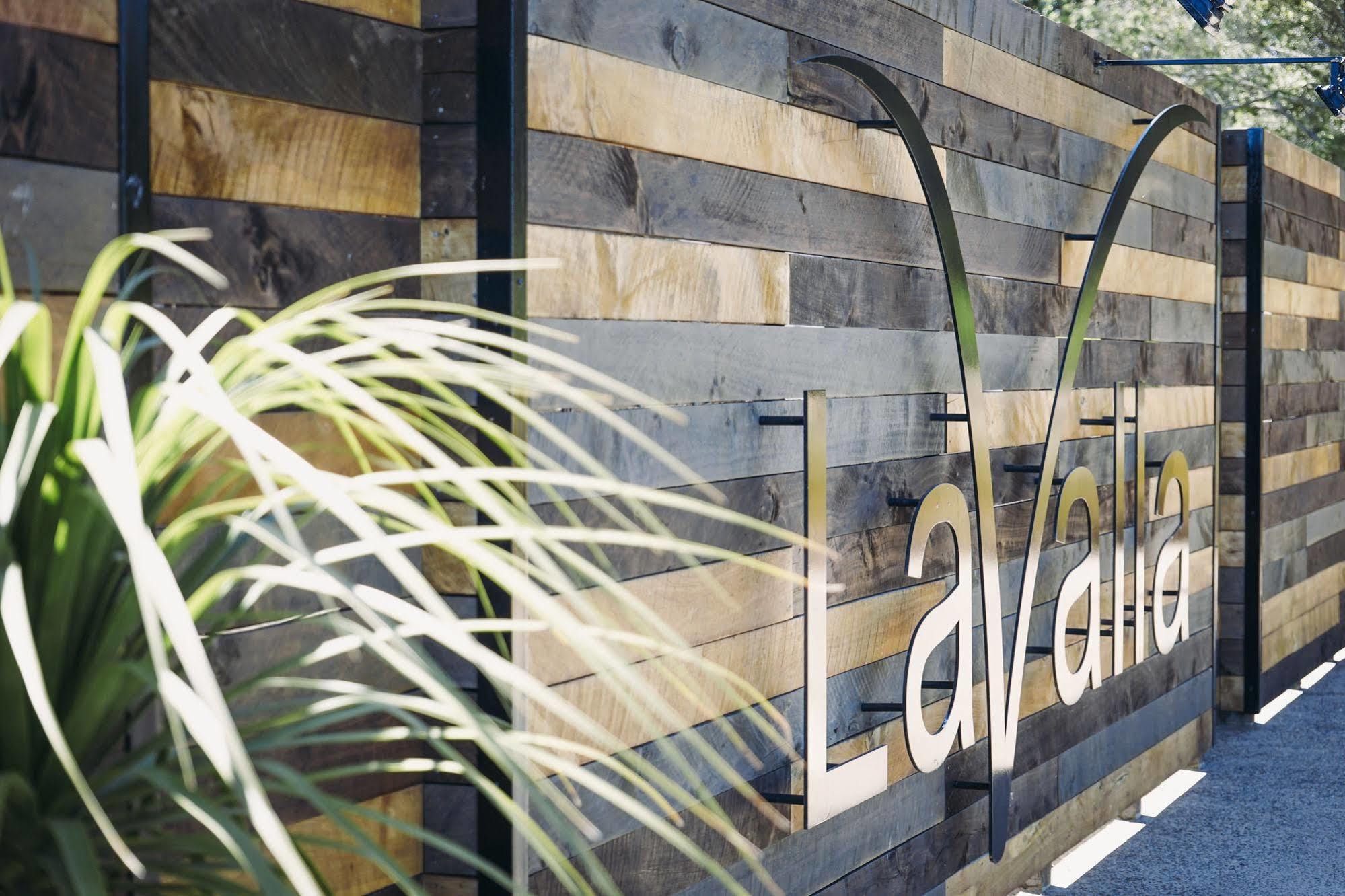 Lavalla Estate Guest House Tuakau Luaran gambar